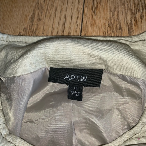 Apt 9 jacket - Picture 2 of 2
